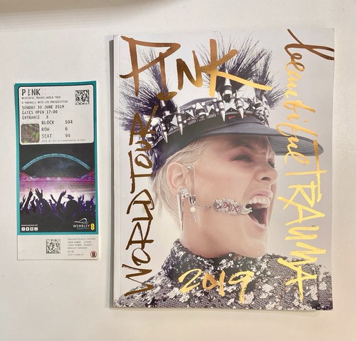 Pink beautiful trauma - beautiful, tour